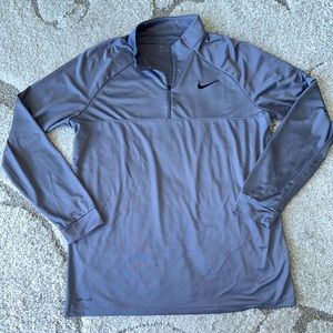Men’s Nike Pullover Size XL